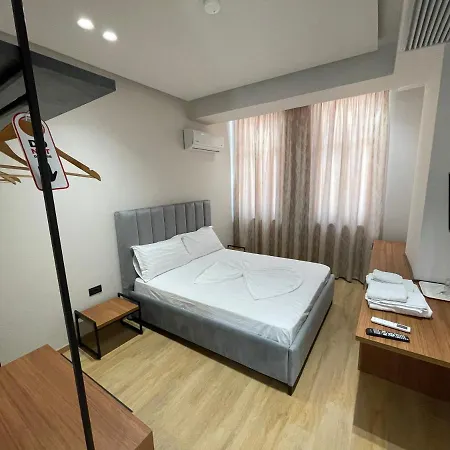 Bujtina Apsus Hotel