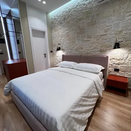 Hotell Bujtina Apsus *