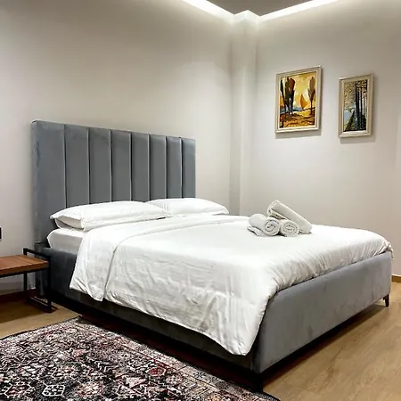 Hotel Bujtina Apsus Berat