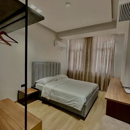 Hotel Bujtina Apsus *