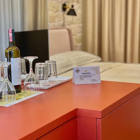 Bujtina Apsus Hotel *