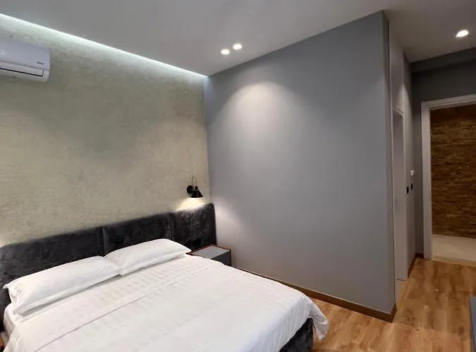 Hotel Bujtina Apsus Berat