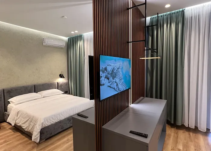 Hotel Bujtina Apsus *